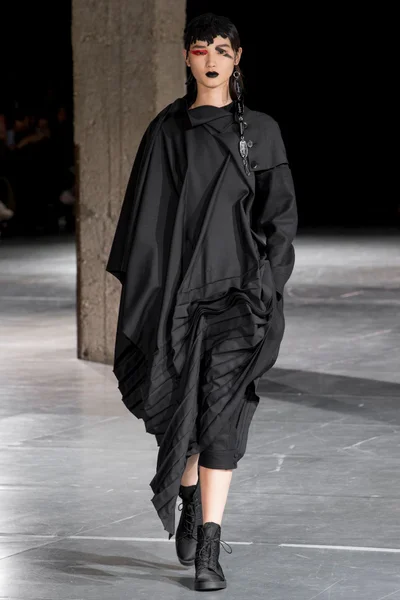Look 31
